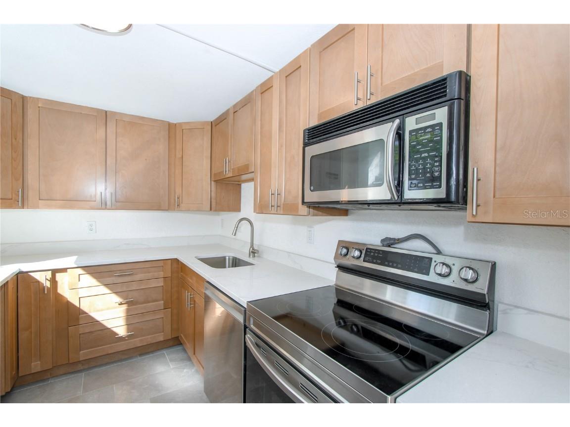 7425 Bay Island Drive S #108 South Pasadena FL 33707 - BOCA CIEGA BAY TB8445386 image13