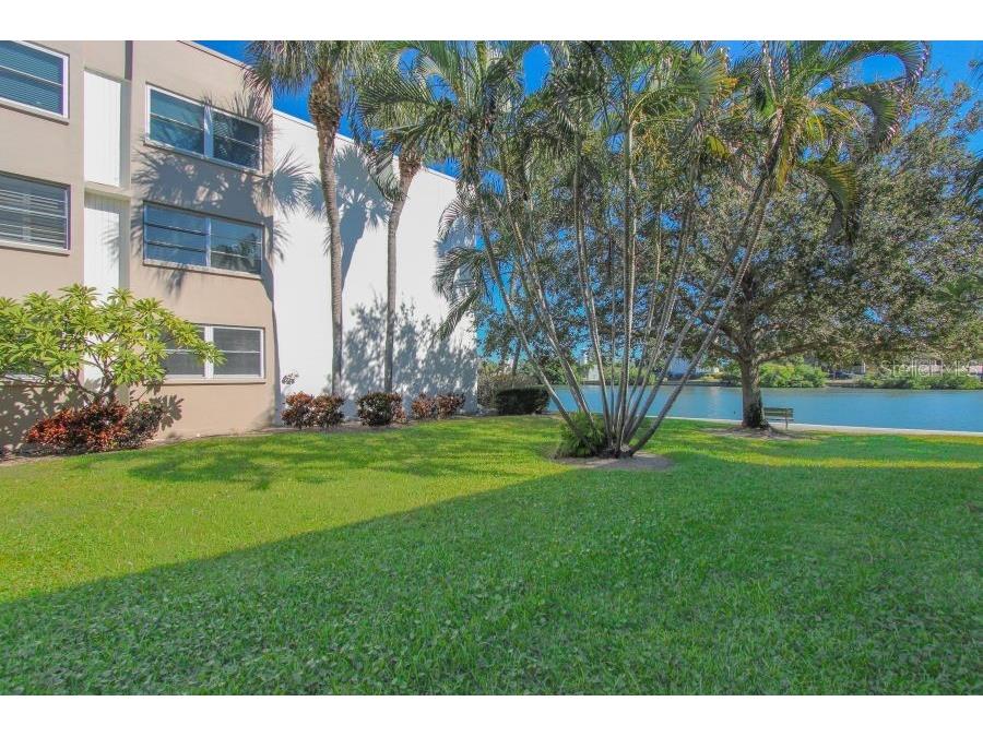 7425 Bay Island Drive S #108 South Pasadena FL 33707 - BOCA CIEGA BAY TB8445386 image5