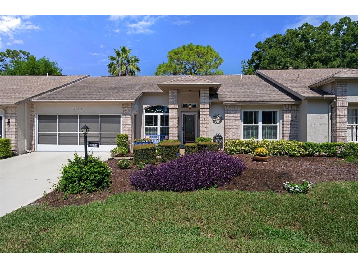 7425 Baywood Forest Circle Spring Hill FL 34606 W7870050 image1