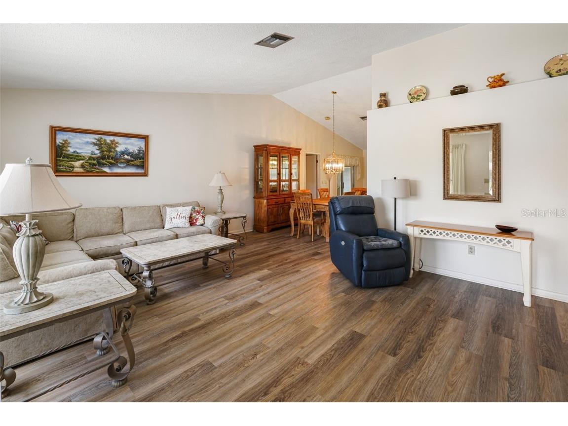 7425 Leith Court Weeki Wachee FL 34613 W7877707 image11