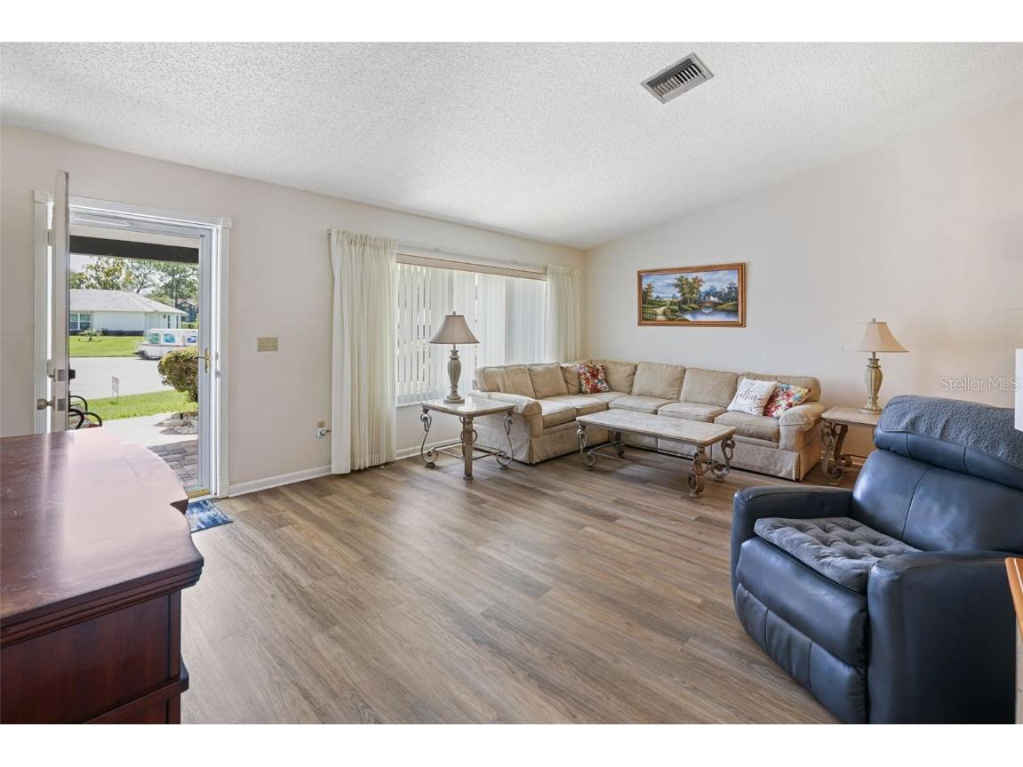 7425 Leith Court Weeki Wachee FL 34613 W7877707 image12