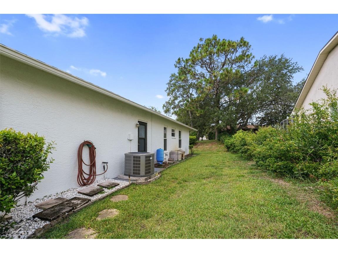 7425 Leith Court Weeki Wachee FL 34613 W7877707 image38