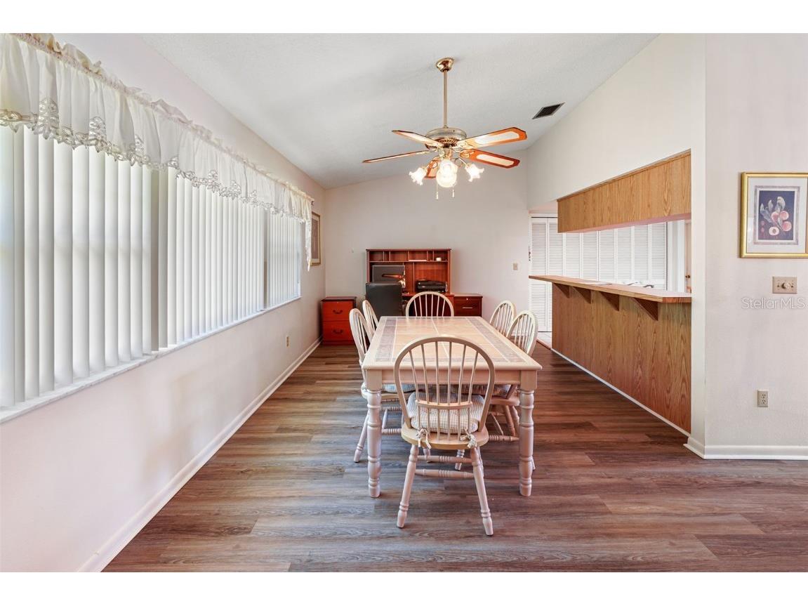 7425 Leith Court Weeki Wachee FL 34613 W7877707 image9