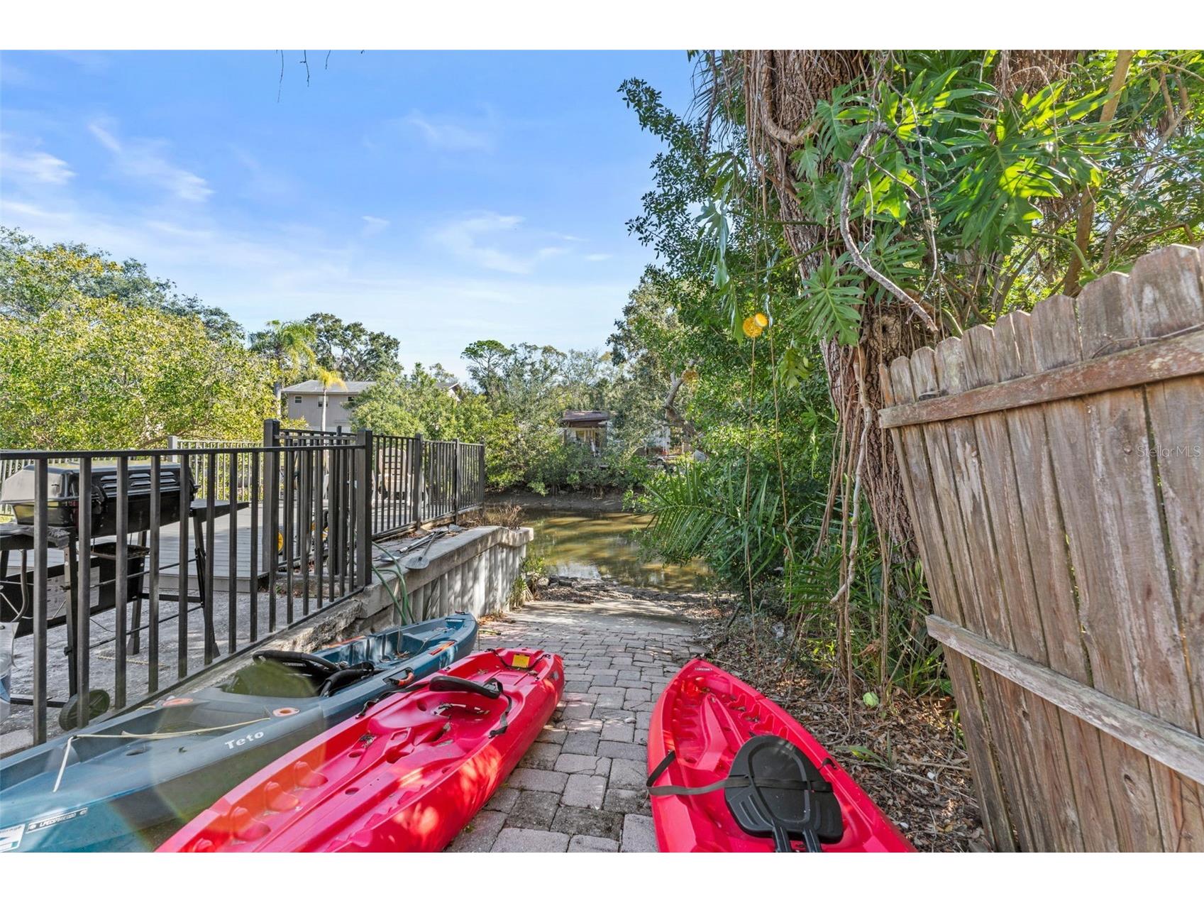 7425 Seagull Way Tampa FL 33635 - CANAL TO TAMPA BAY TB8467516 image5