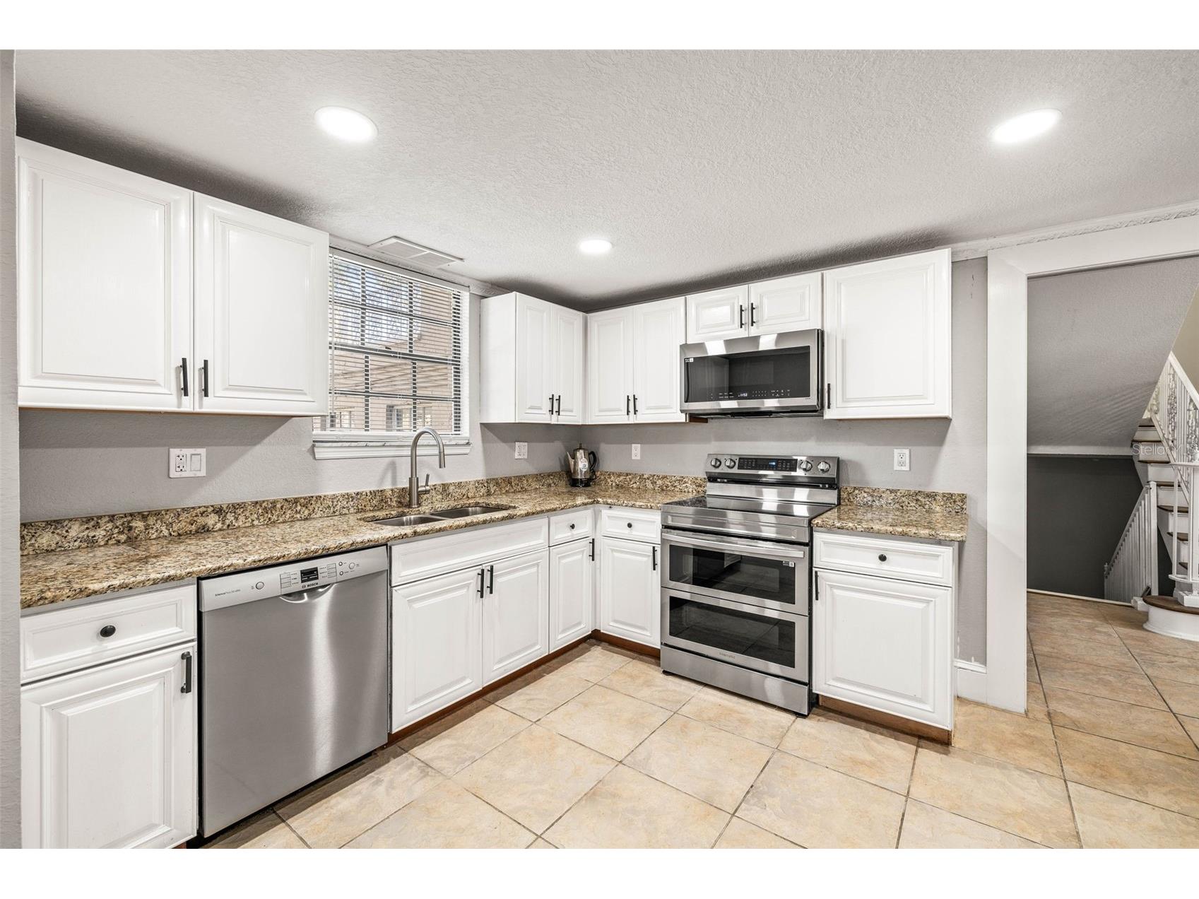 7425 Terrace River Drive Tampa FL 33637 - HILLSBOROUGH RIVER TB8511405 image14