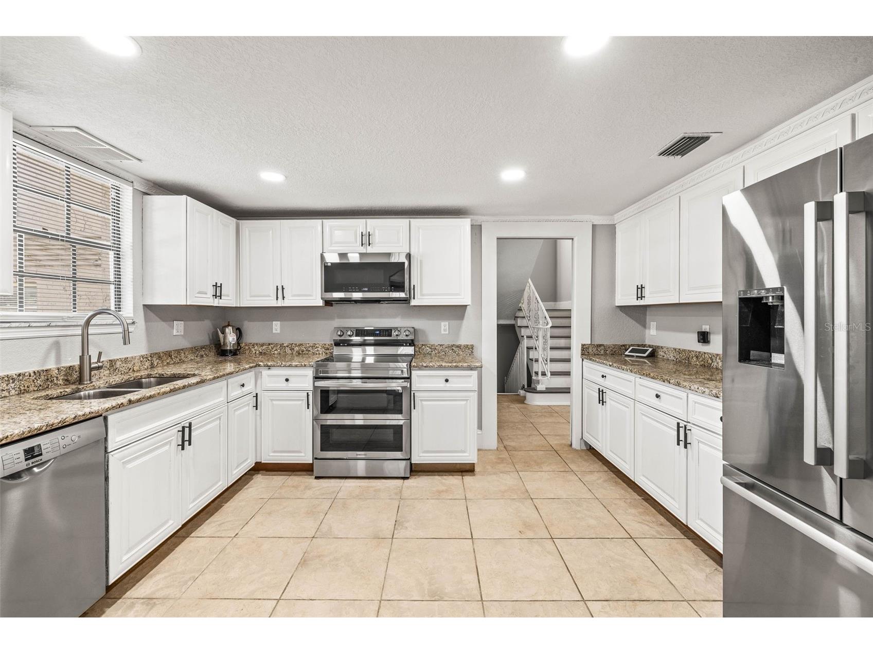 7425 Terrace River Drive Tampa FL 33637 - HILLSBOROUGH RIVER TB8511405 image15