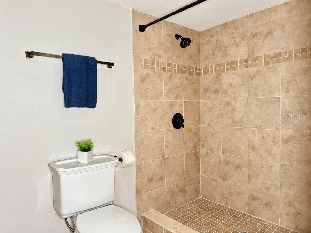 7425 Terrace River Drive Temple Terrace FL 33637 TB8415962 image41