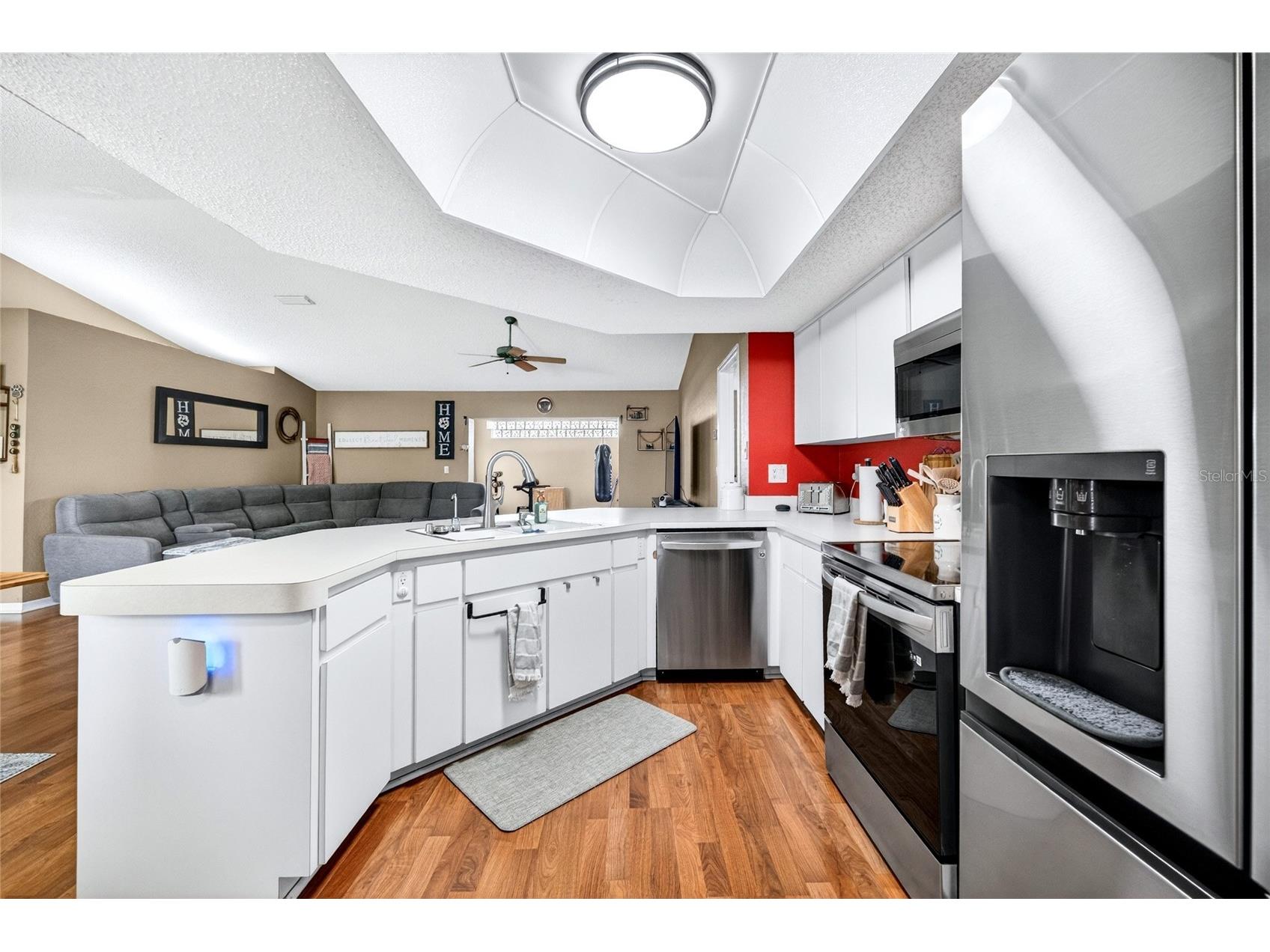 7426 Bent Oak Drive Port Richey FL 34668 TB8514247 image9
