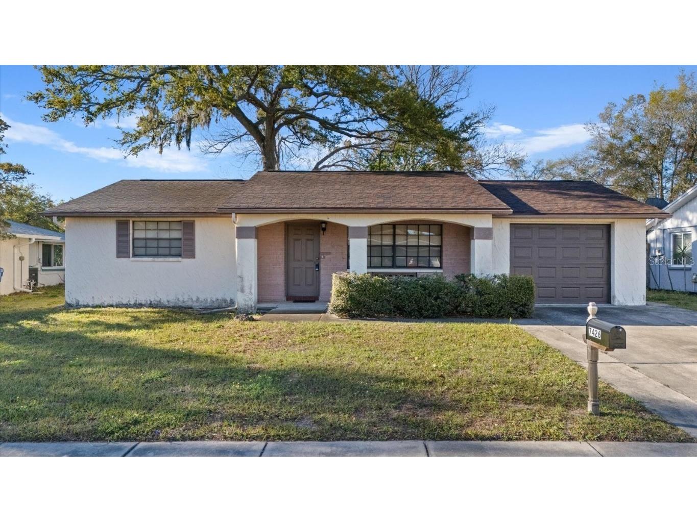 7426 Nova Scotia Drive Port Richey FL 34668 W7873650 image1