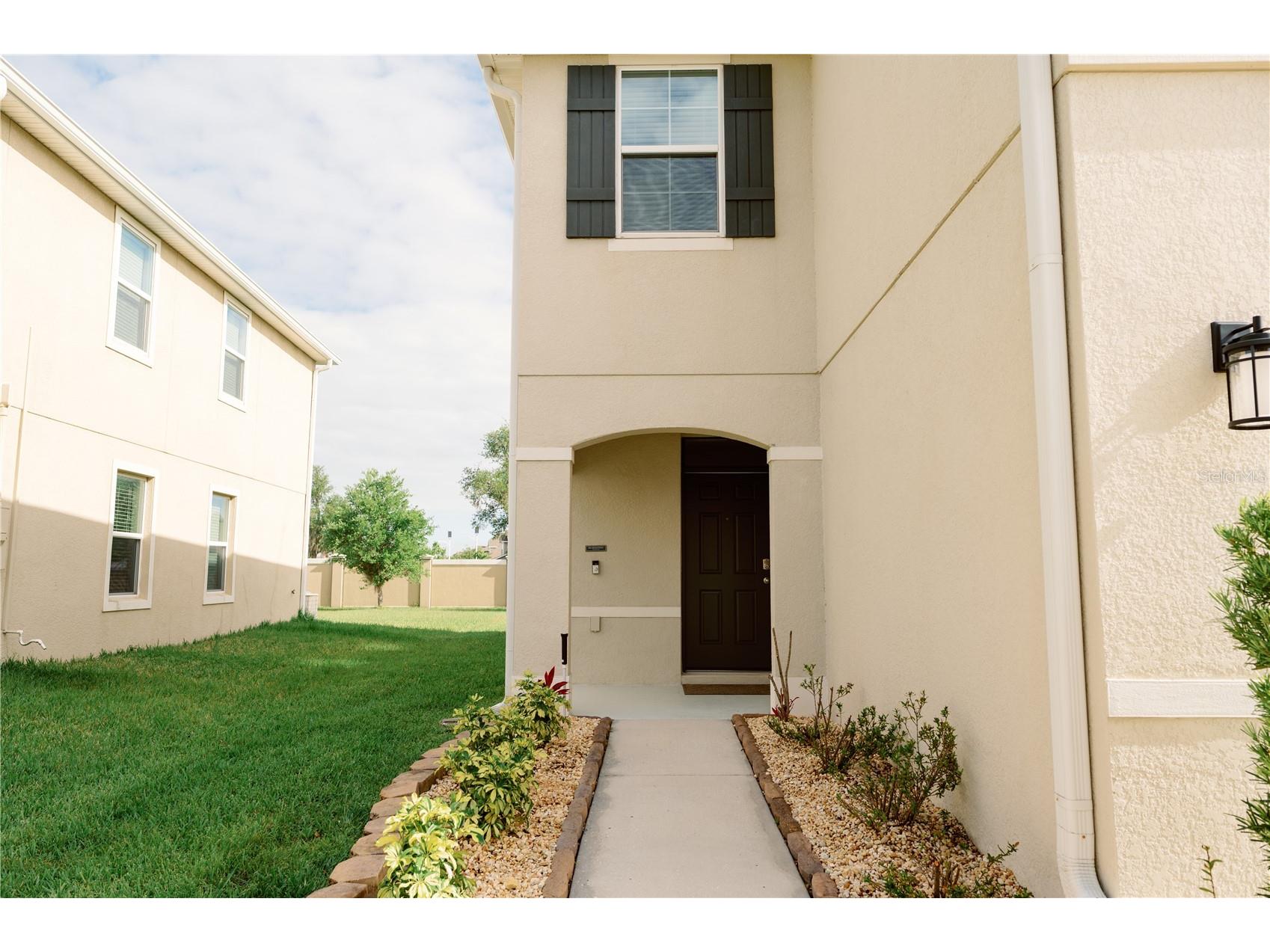 7426 Tuscan Bay Circle Wesley Chapel FL 33545 TB8493963 image2