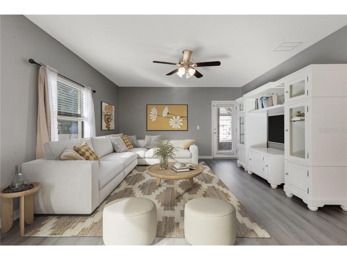 7427 61st Street E Palmetto FL 34221 A4670062 image16