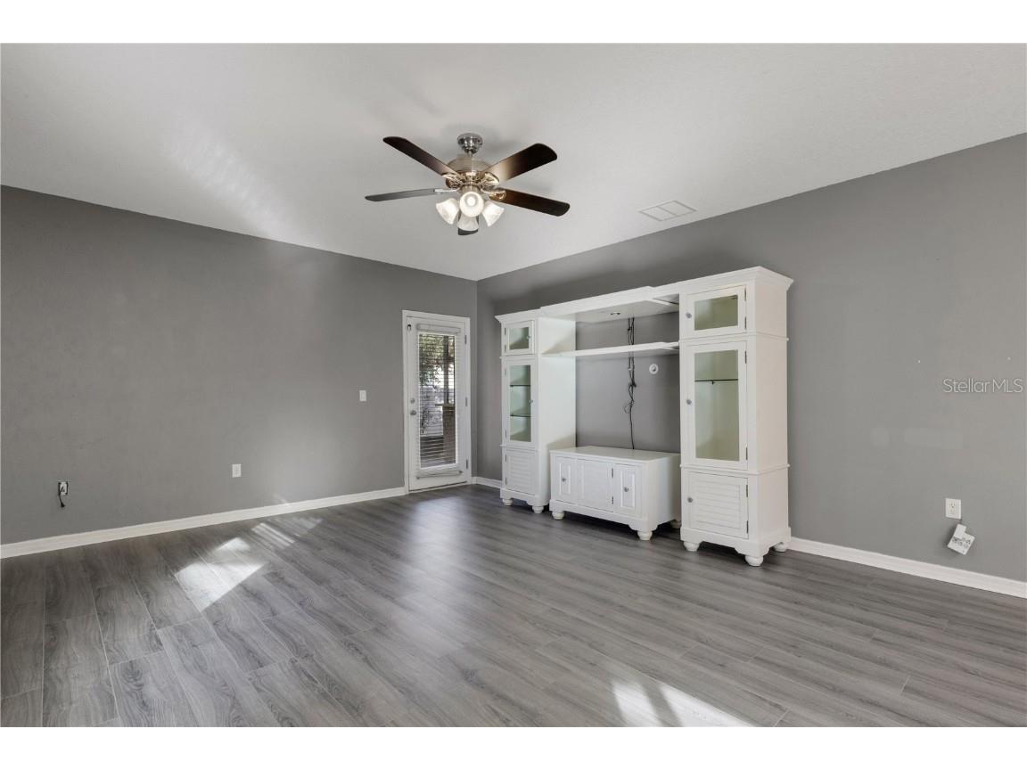 7427 61st Street E Palmetto FL 34221 A4670062 image18