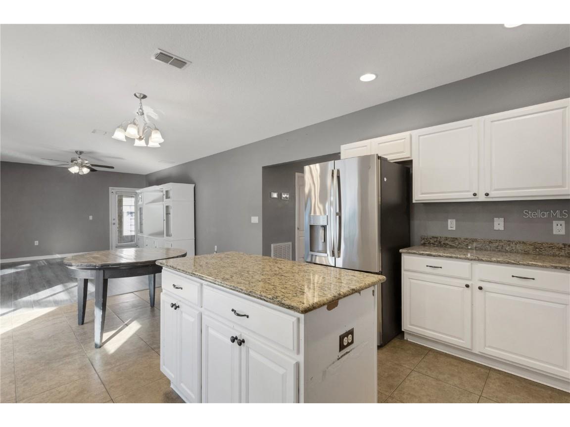 7427 61st Street E Palmetto FL 34221 A4670062 image27