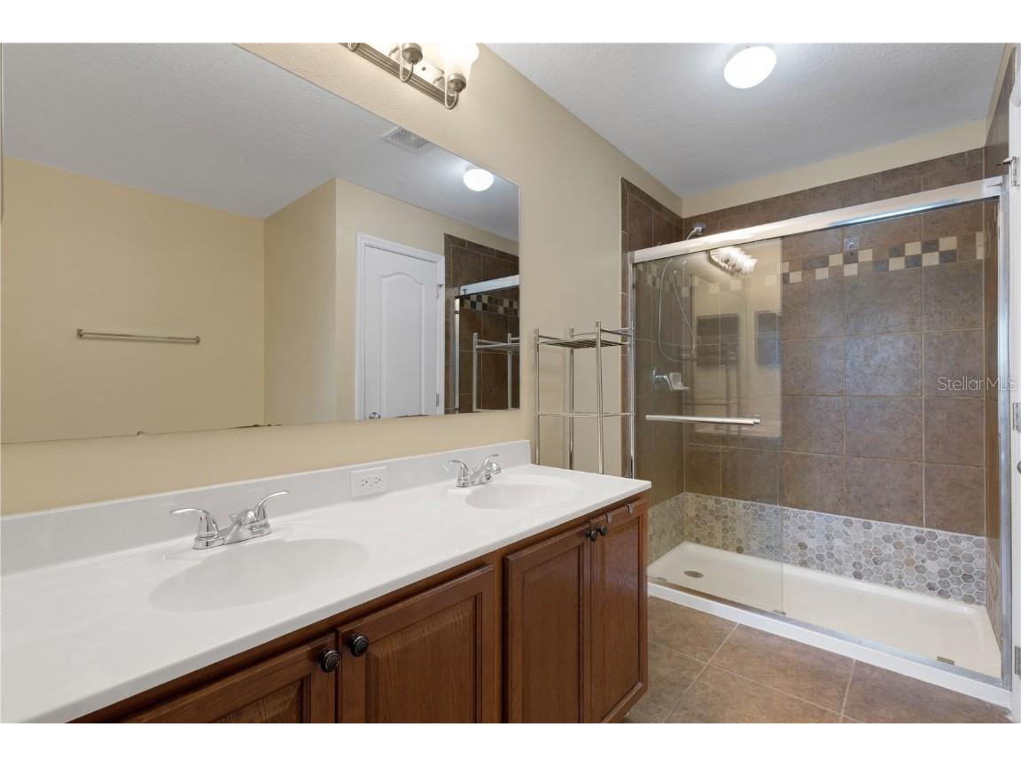 7427 61st Street E Palmetto FL 34221 A4670062 image62