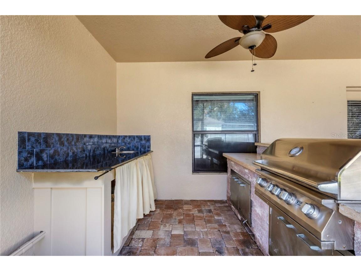 7427 61st Street E Palmetto FL 34221 A4670062 image73