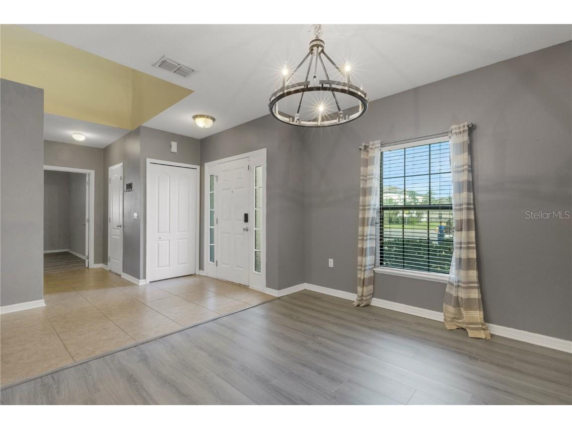 7427 61st Street E Palmetto FL 34221 A4670062 image8