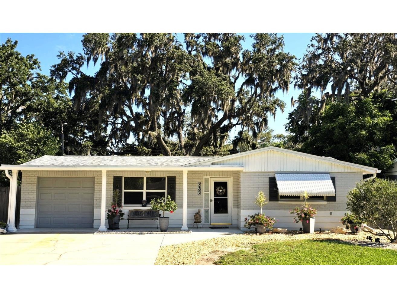 7427 Banner Street New Port Richey FL 34653 TB8401423 image1