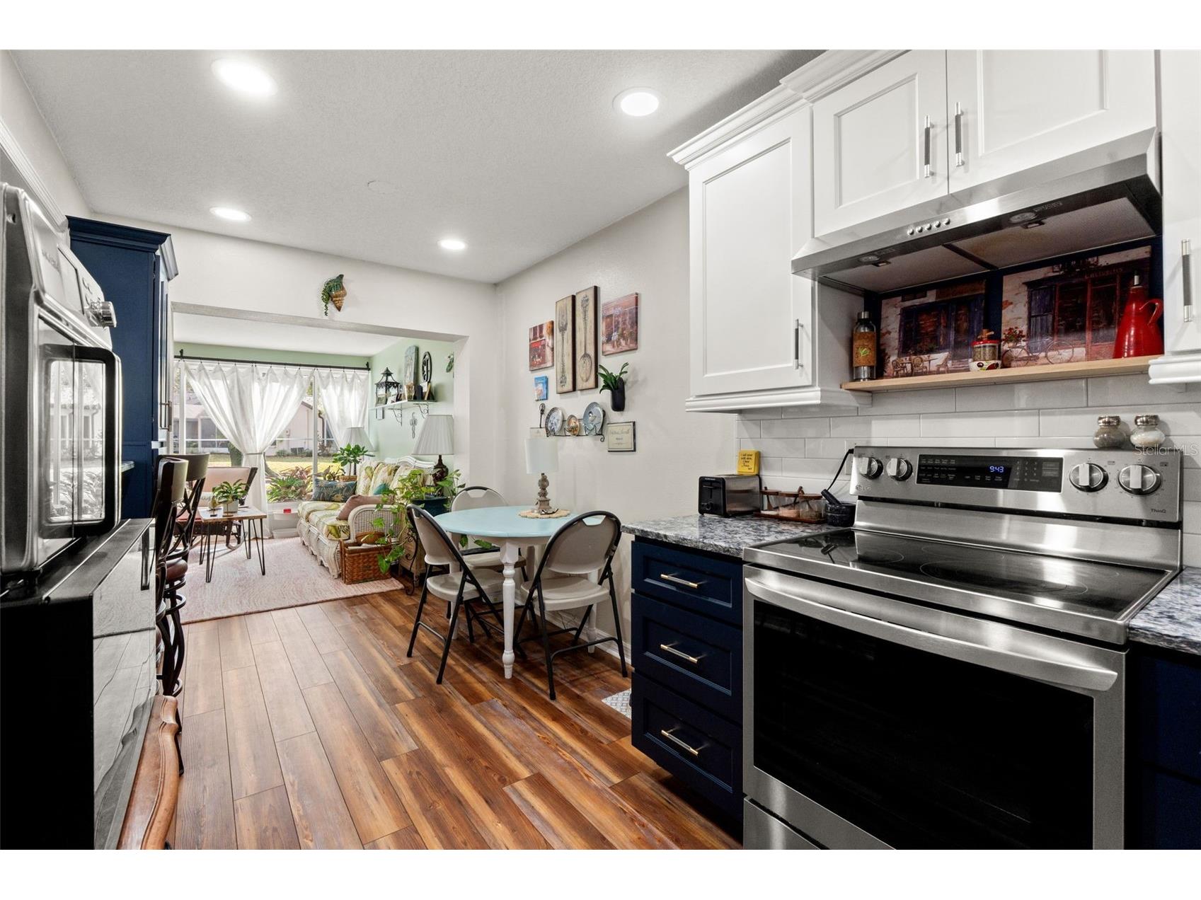 7427 Heather Walk Drive Weeki Wachee FL 34613 W7883157 image23