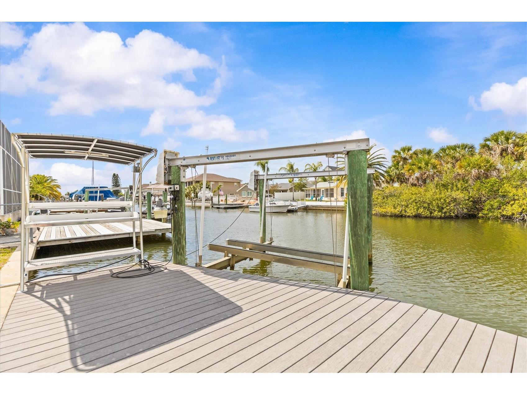 7427 Southwind Drive Hudson FL 34667 - DIRECT GULF ACCESS W7885129 image4