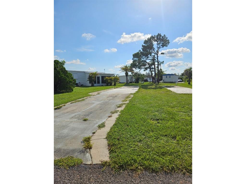 7427 Widness Lane Port Charlotte FL 33981 - BUTTERFORD WATERWAY C7512955 image3