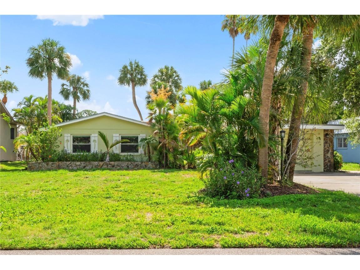 7428 Astor Drive New Port Richey FL 34652 - COTEE RIVER W7866009 image1