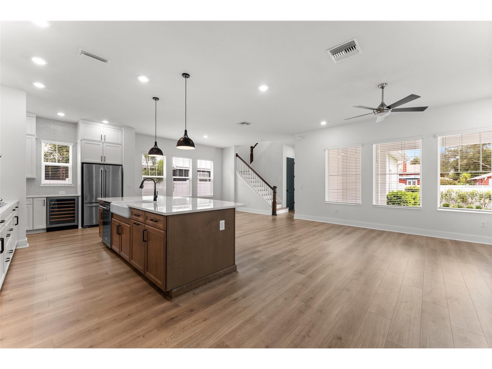 7428 Burlington Avenue N Saint Petersburg FL 33710 TB8517511 image18