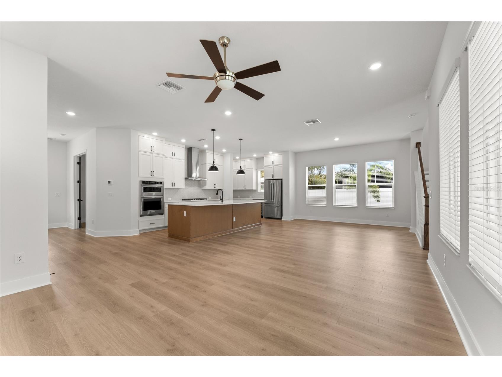7428 Burlington Avenue N Saint Petersburg FL 33710 TB8517511 image19