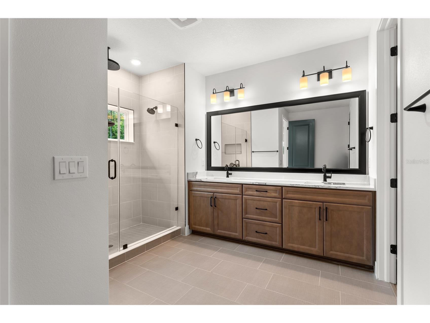 7428 Burlington Avenue N Saint Petersburg FL 33710 TB8517511 image30