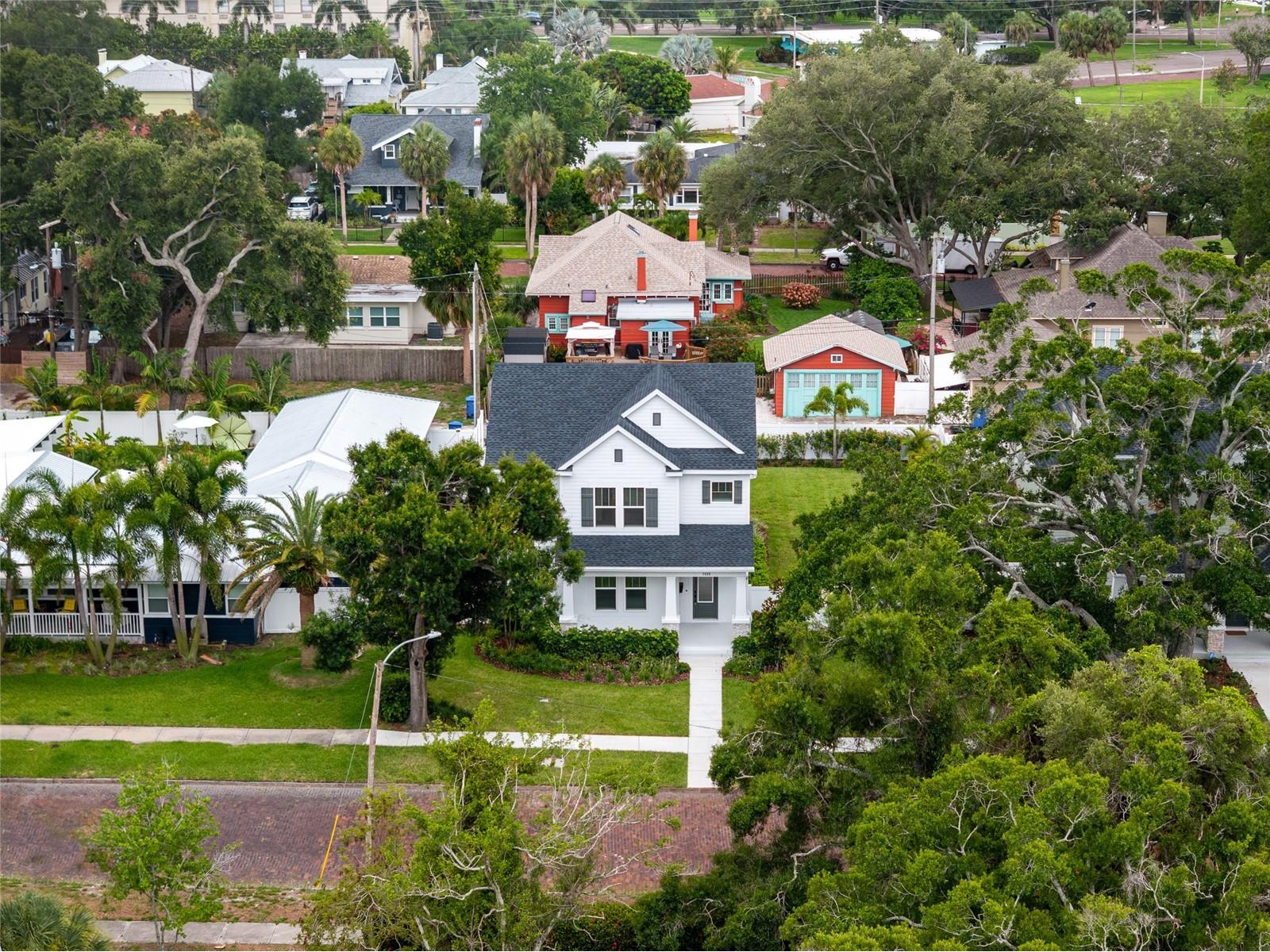 7428 Burlington Avenue N Saint Petersburg FL 33710 TB8517511 image34