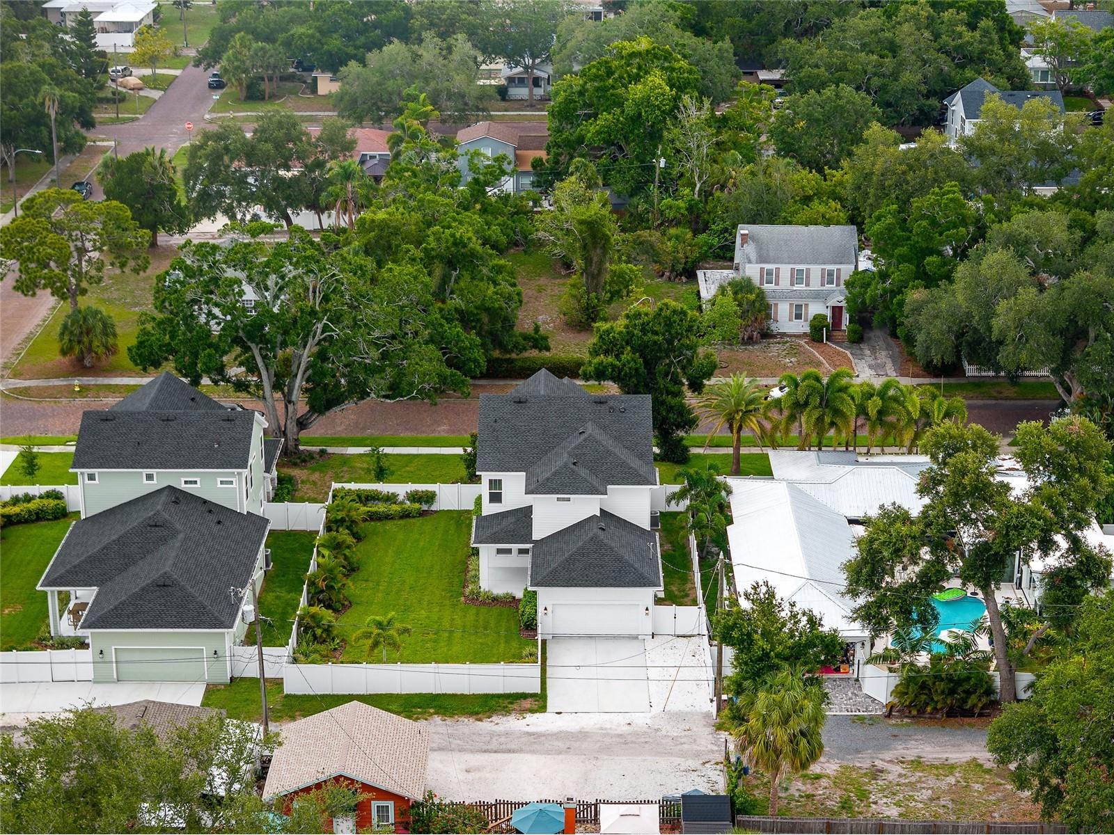 7428 Burlington Avenue N Saint Petersburg FL 33710 TB8517511 image36