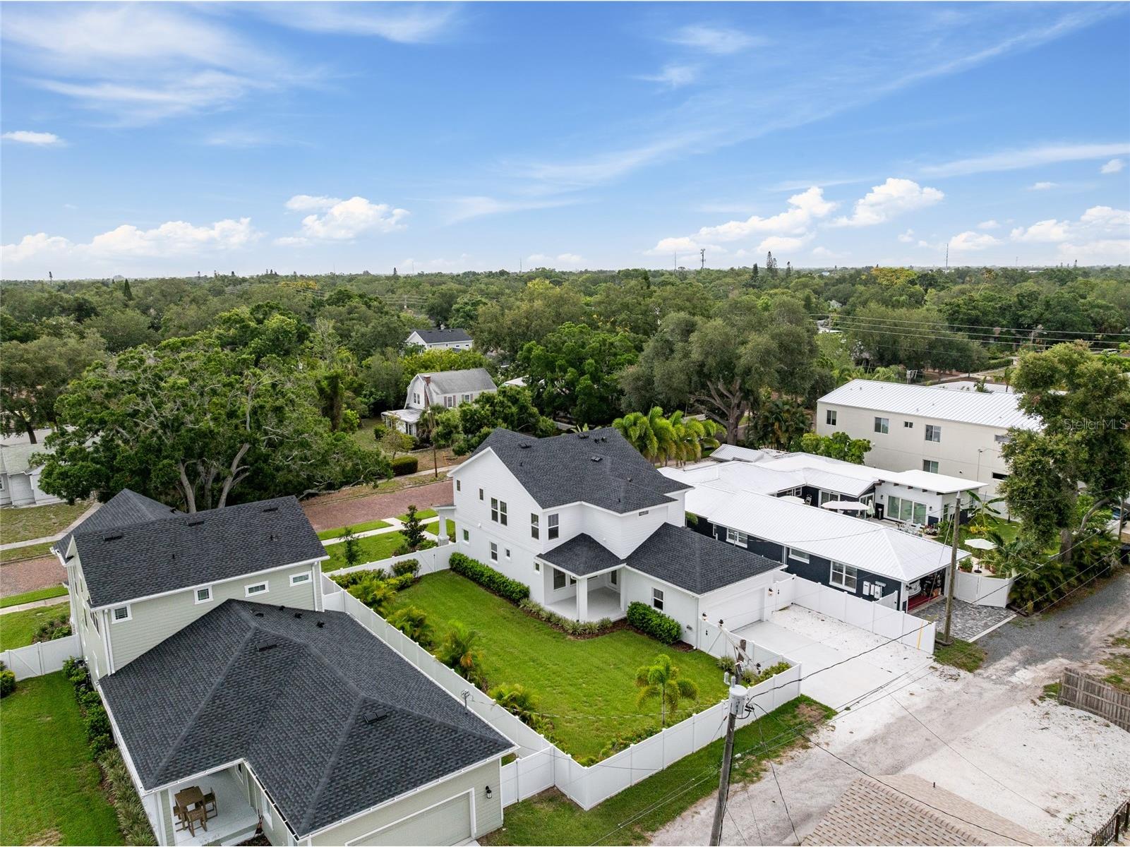 7428 Burlington Avenue N Saint Petersburg FL 33710 TB8517511 image39