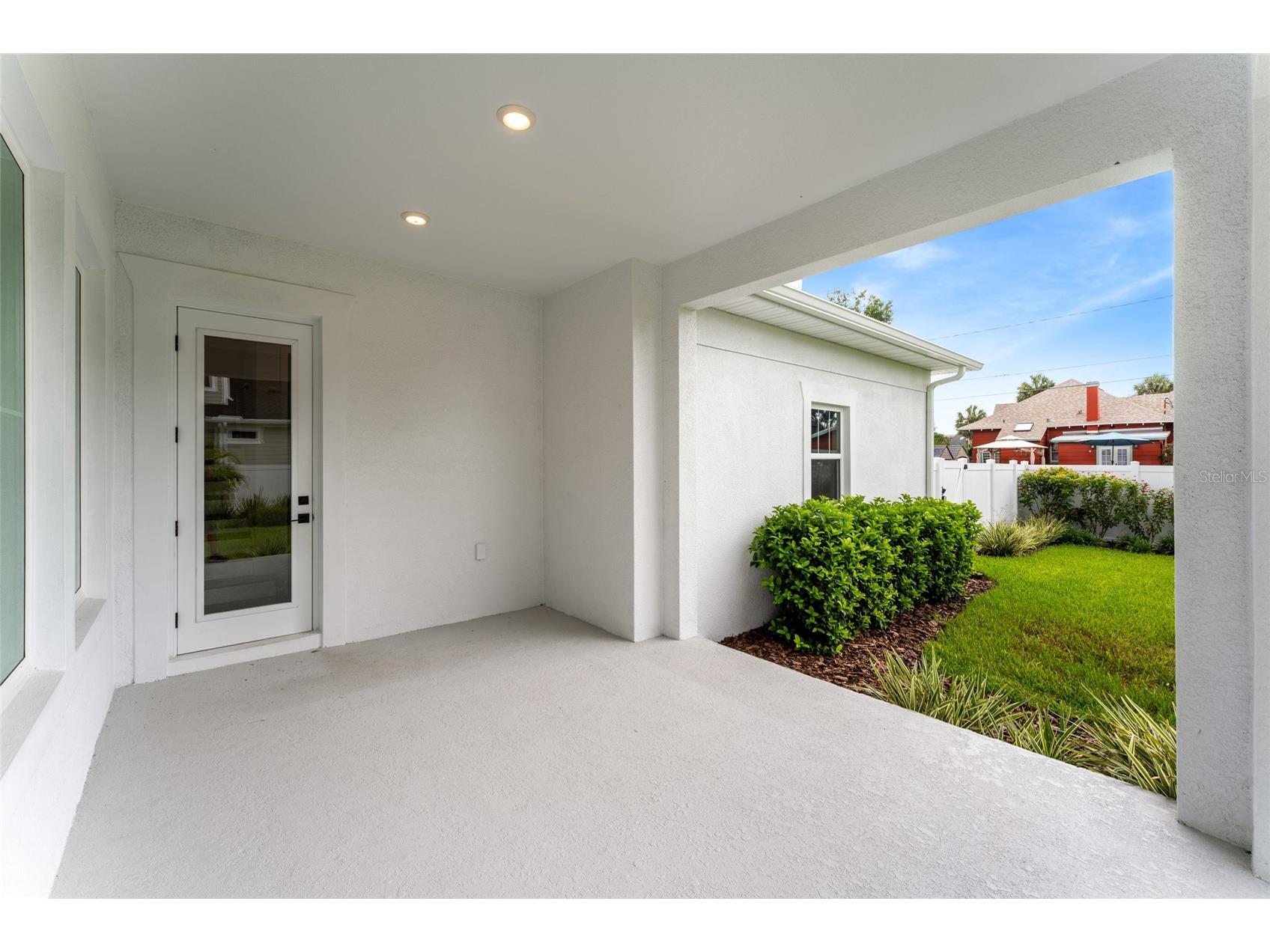 7428 Burlington Avenue N Saint Petersburg FL 33710 TB8517511 image6