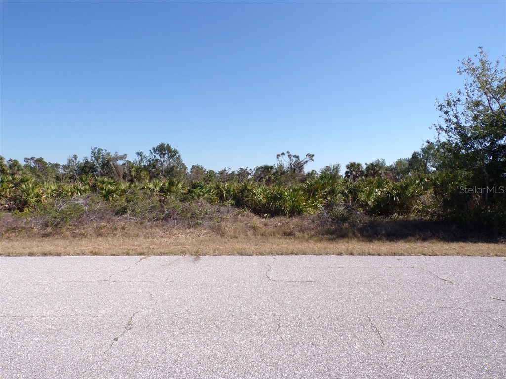 7428 Monday Terrace Port Charlotte FL 33981 C7471414 image1