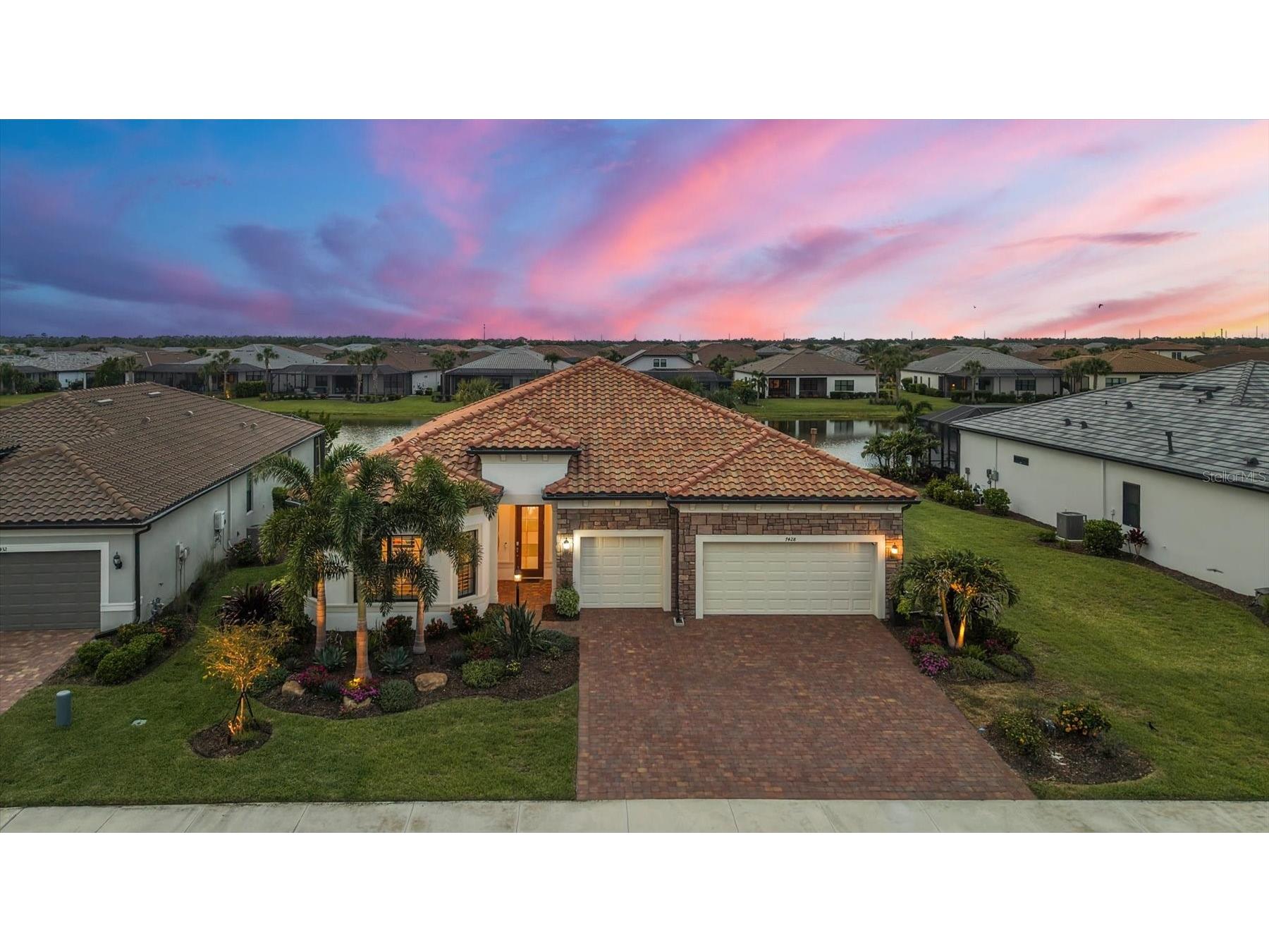 7428 Summerland Cove Lakewood Ranch FL 34202 A4691935 image1