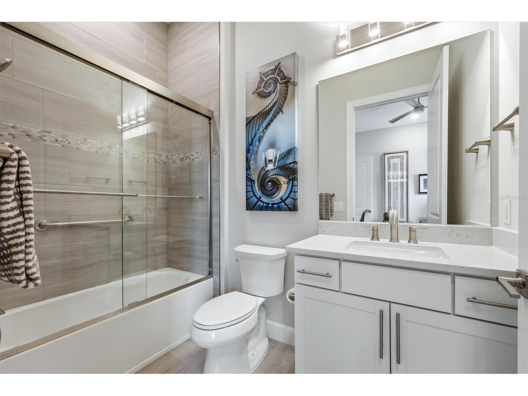 7428 Summerland Cove Lakewood Ranch FL 34202 A4691935 image36