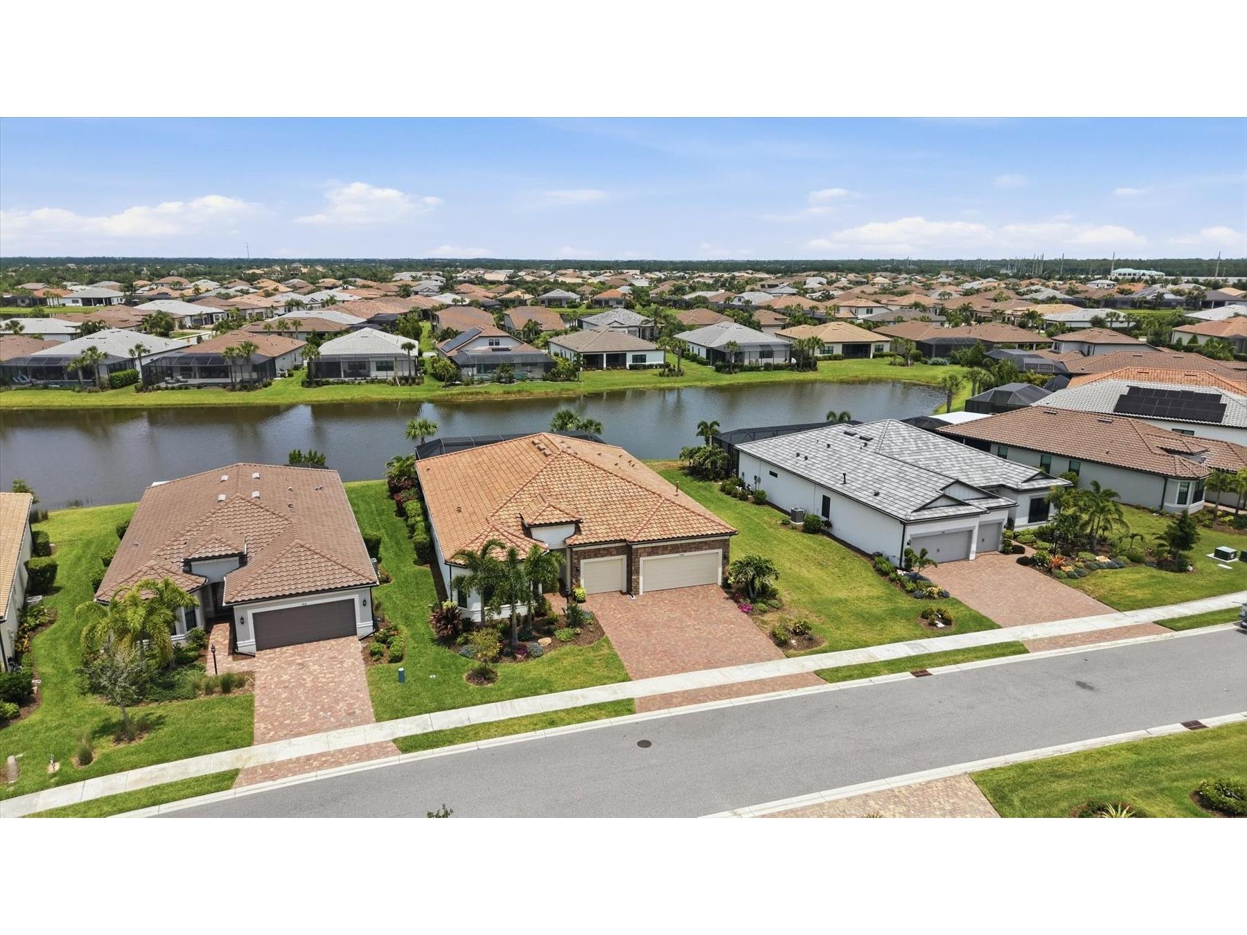 7428 Summerland Cove Lakewood Ranch FL 34202 A4691935 image75