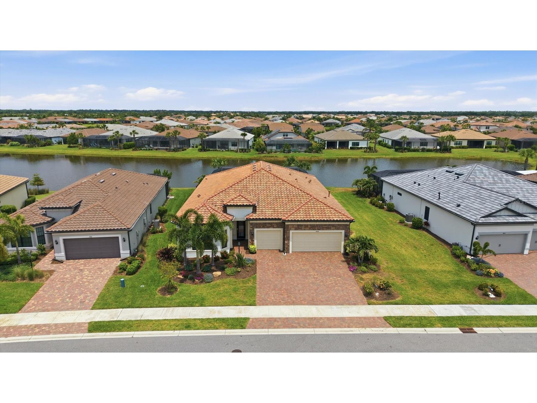 7428 Summerland Cove Lakewood Ranch FL 34202 A4691935 image81