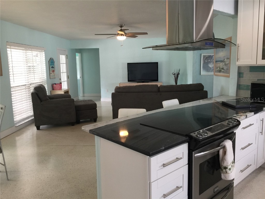 7429 Broughton Street Sarasota FL 34243 A4675170 image7