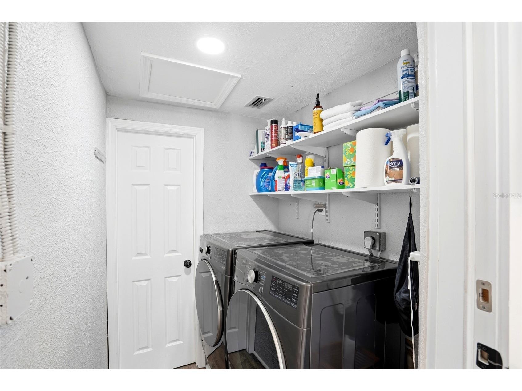 743 43rd Avenue NE Saint Petersburg FL 33703 TB8503748 image21
