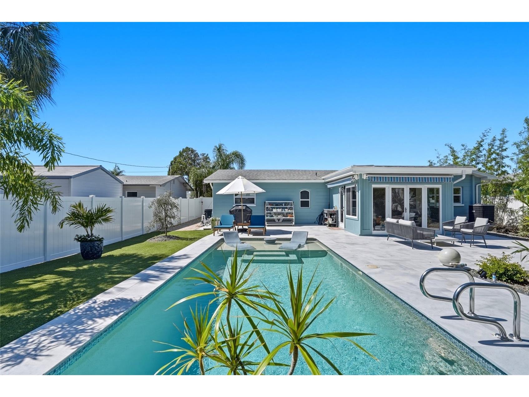 743 43rd Avenue NE Saint Petersburg FL 33703 TB8503748 image28