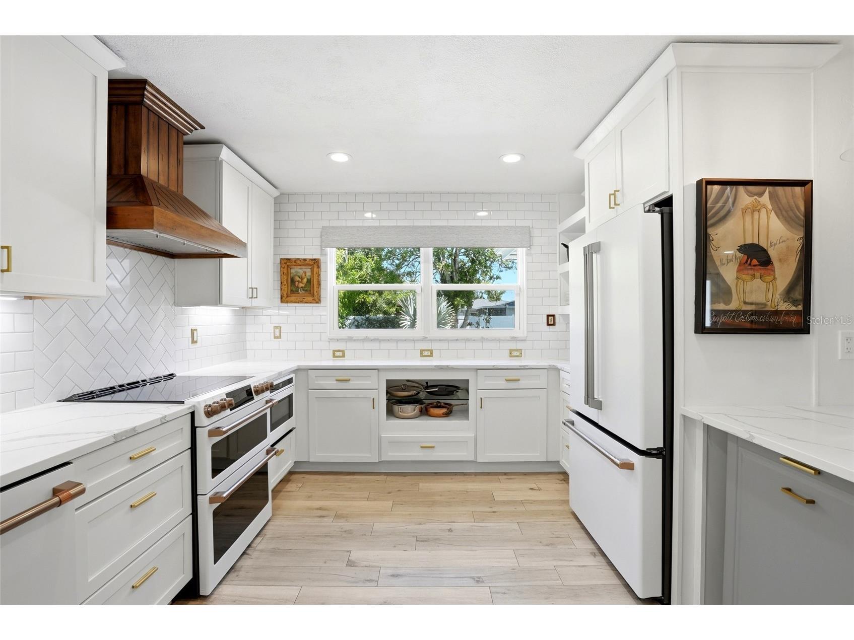 743 43rd Avenue NE Saint Petersburg FL 33703 TB8503748 image3