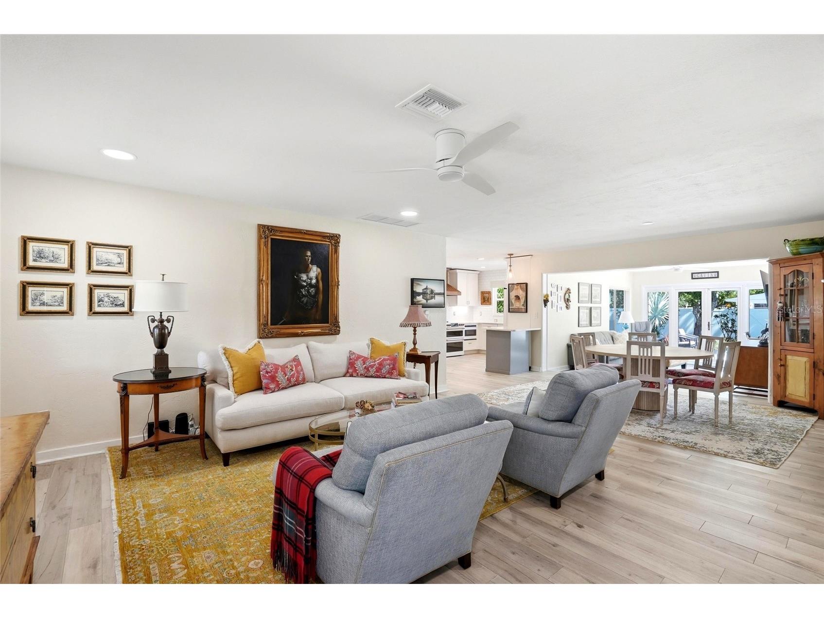 743 43rd Avenue NE Saint Petersburg FL 33703 TB8503748 image4