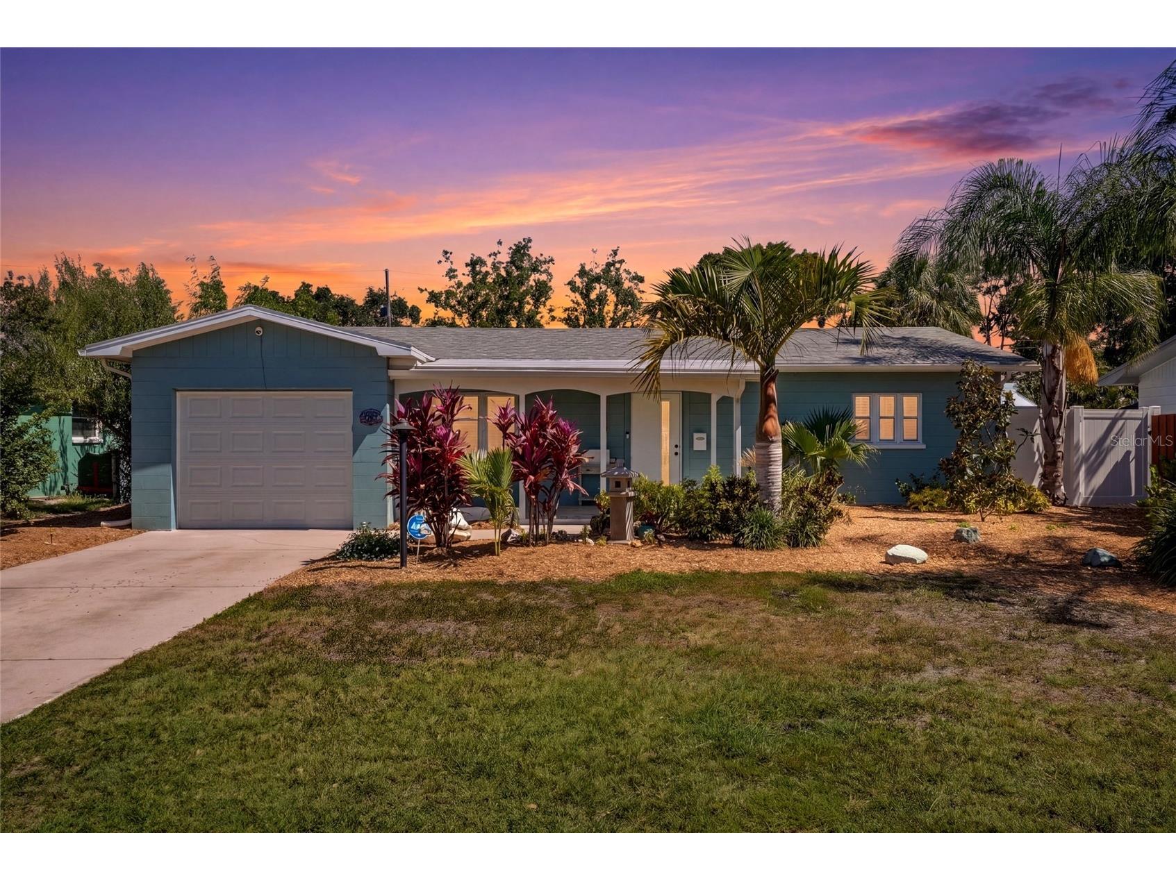 743 43rd Avenue NE Saint Petersburg FL 33703 TB8503748 image40