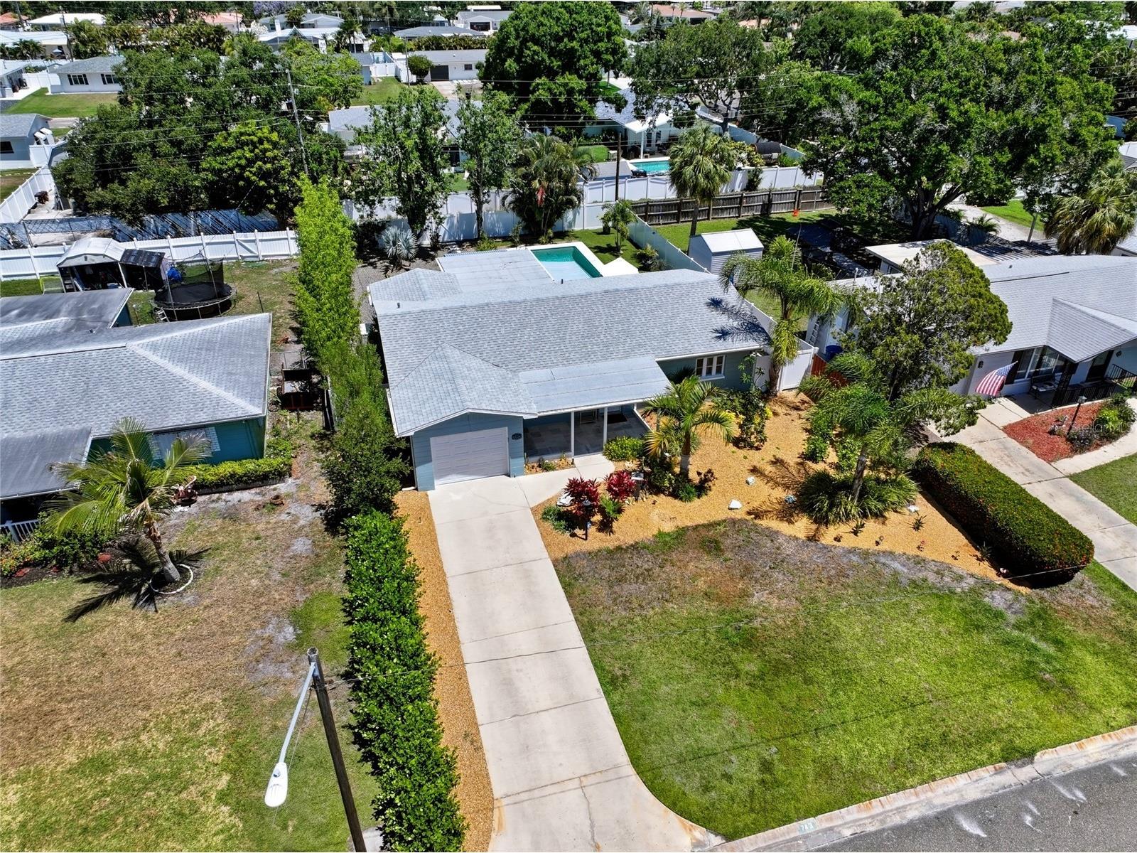 743 43rd Avenue NE Saint Petersburg FL 33703 TB8503748 image49
