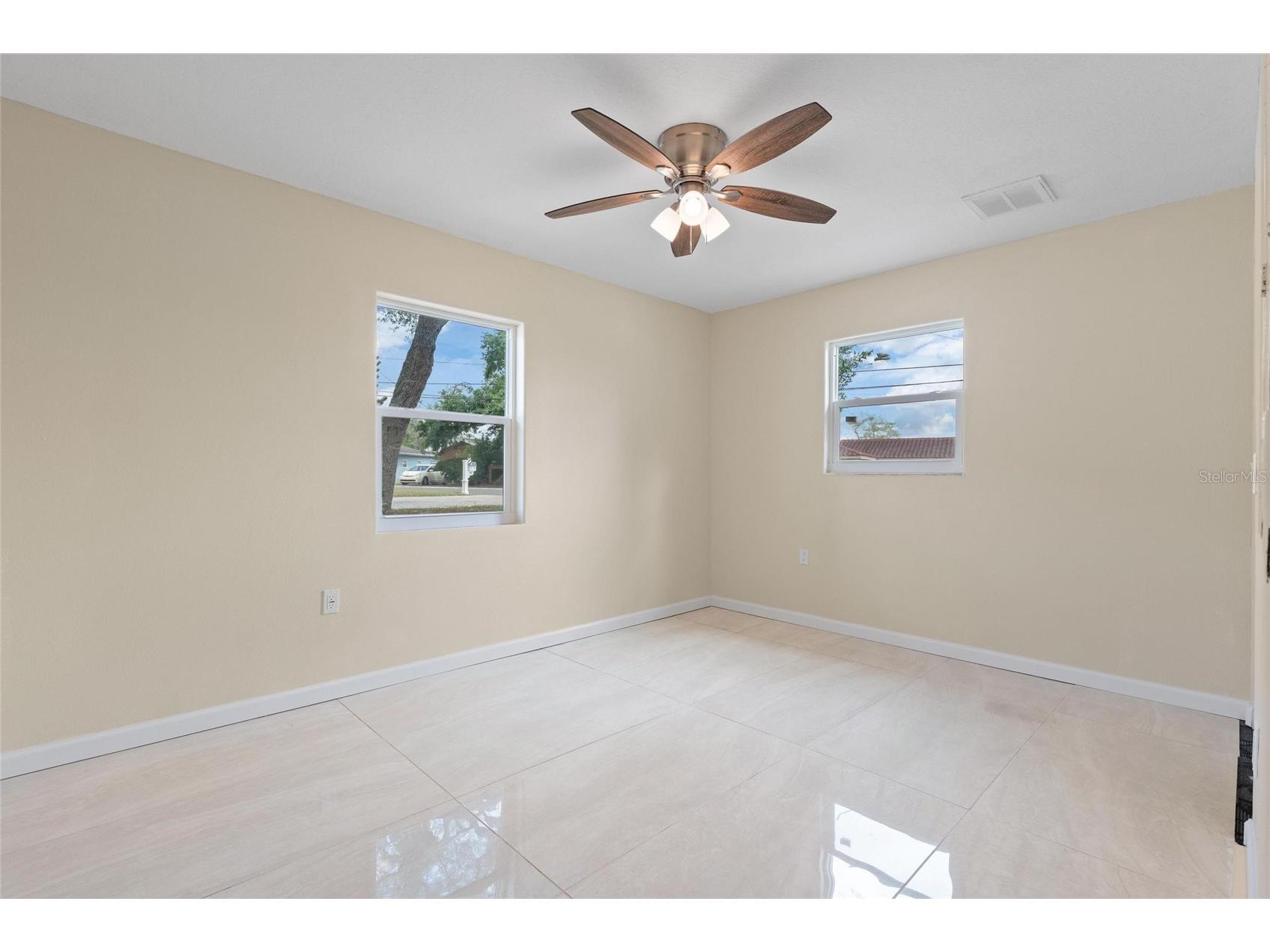 743 Bayshore Drive Tarpon Springs FL 34689 W7884829 image10