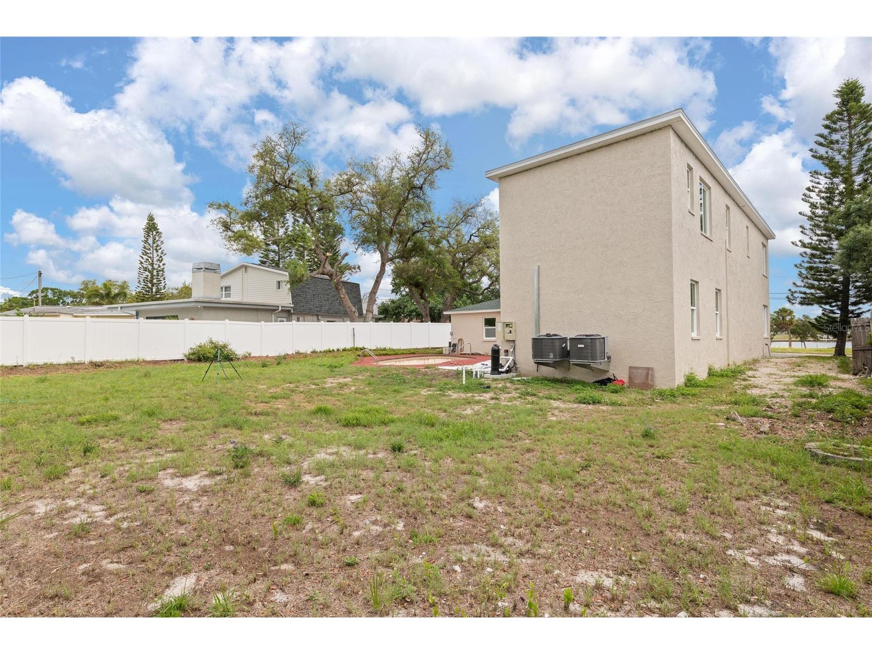 743 Bayshore Drive Tarpon Springs FL 34689 W7884829 image32