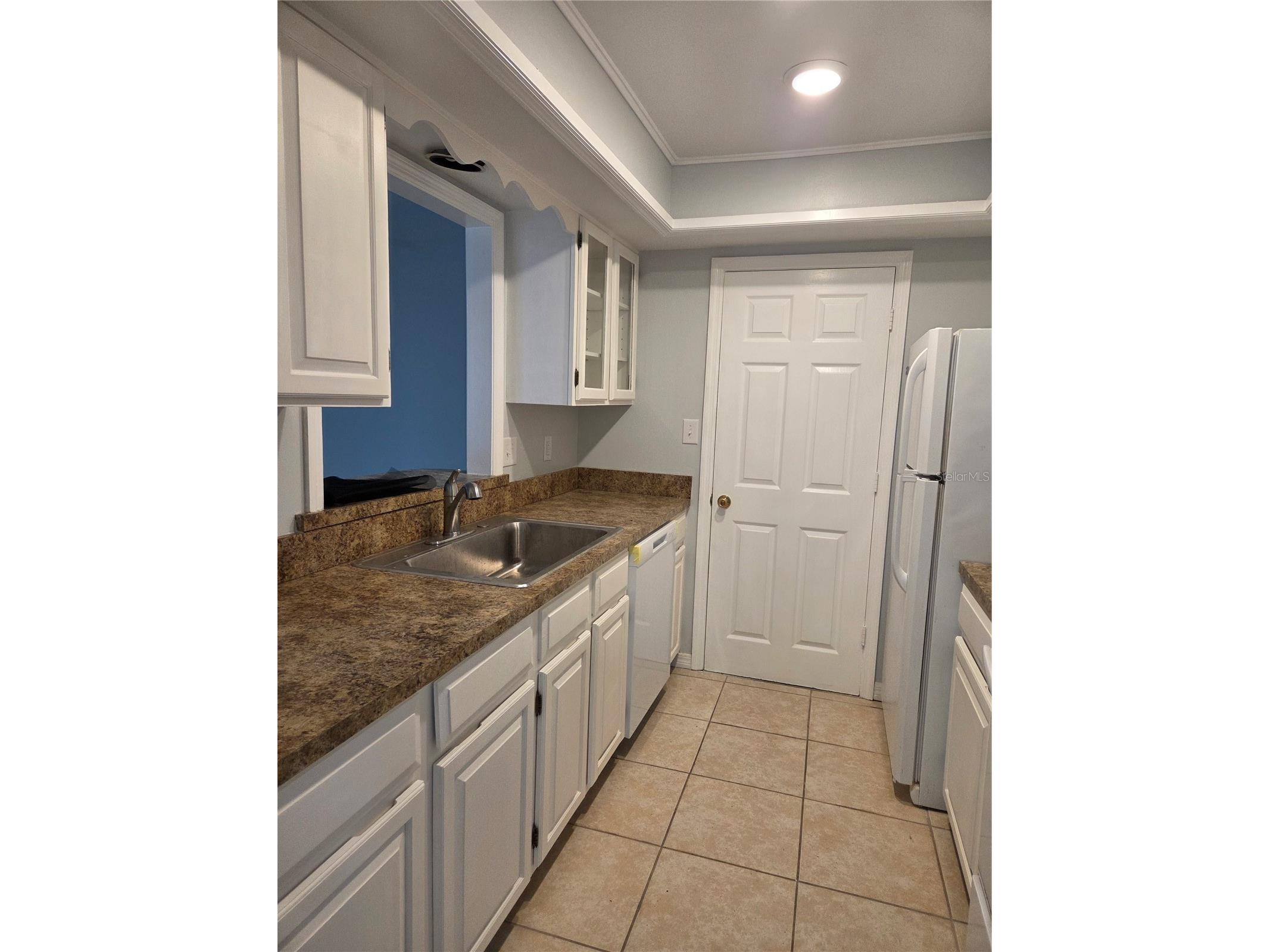 743 E Alfred Street Tavares FL 32778 G5108286 image2