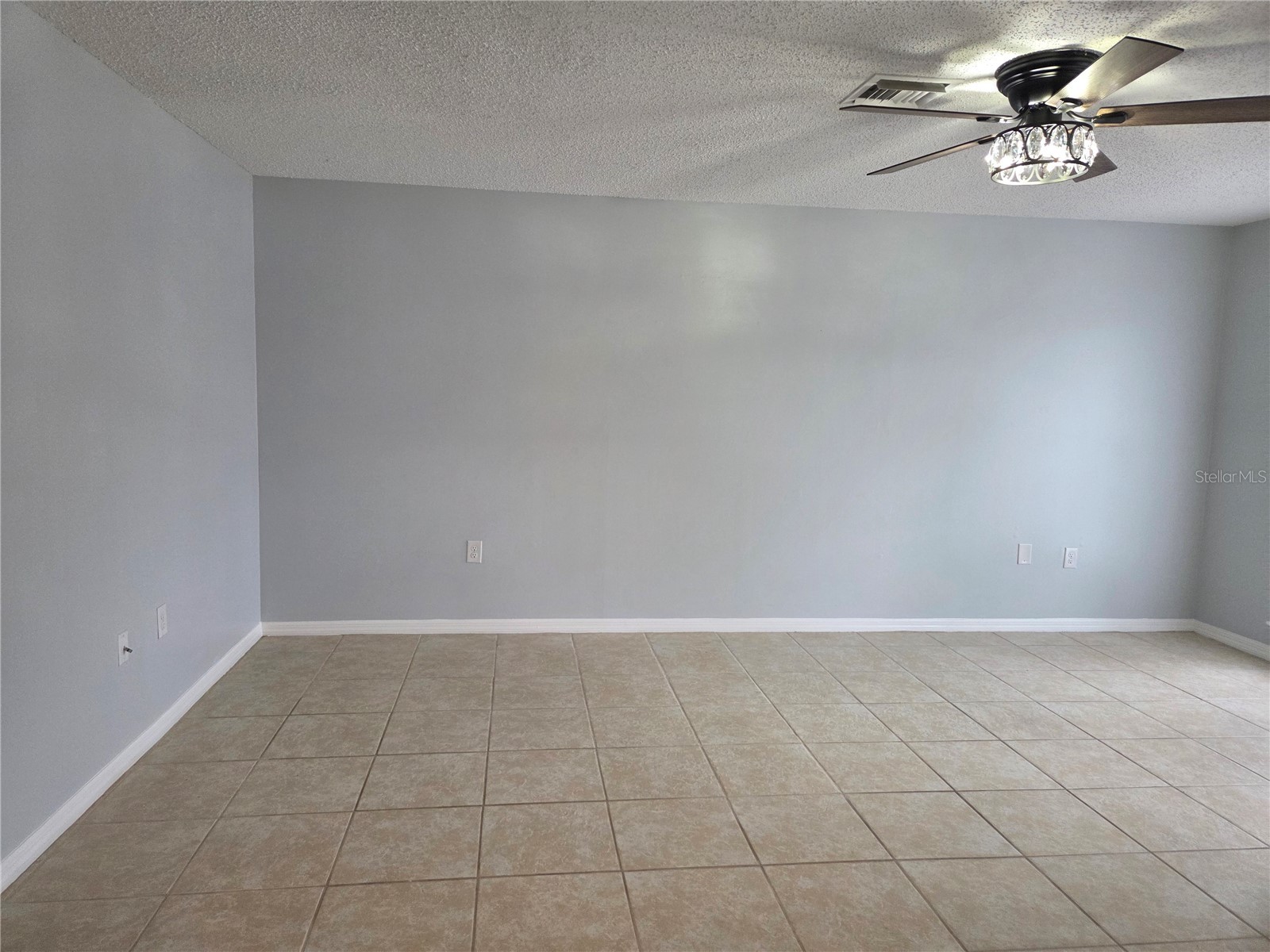 743 E Alfred Street Tavares FL 32778 G5108286 image4