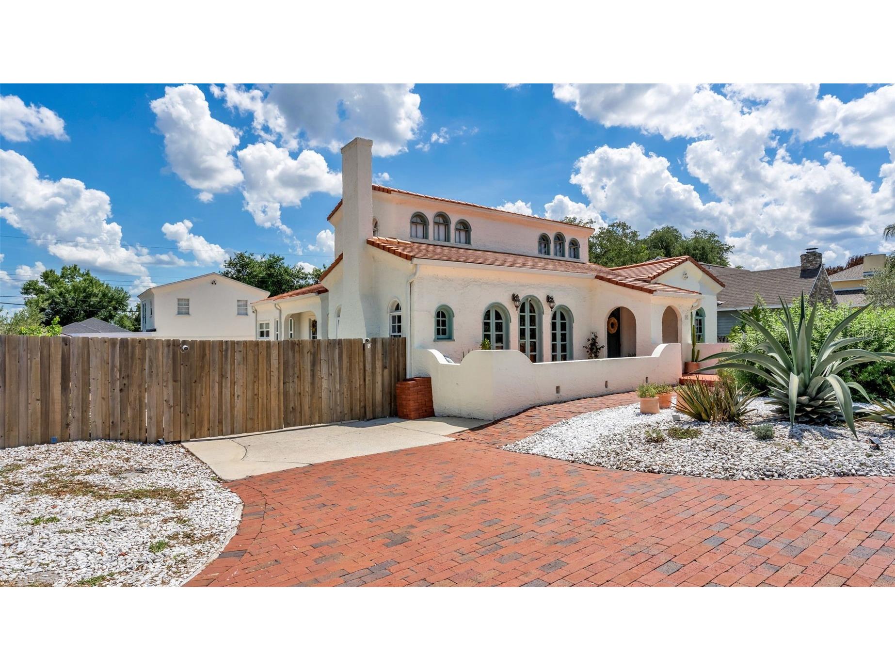 743 E Edgewood Drive Lakeland FL 33803 TB8511397 image2
