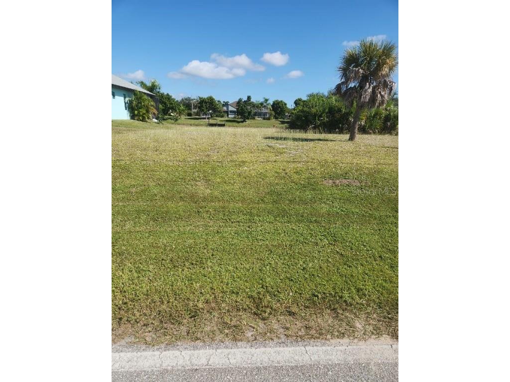 743 Rotonda Circle Rotonda West FL 33947 O6359523 image2